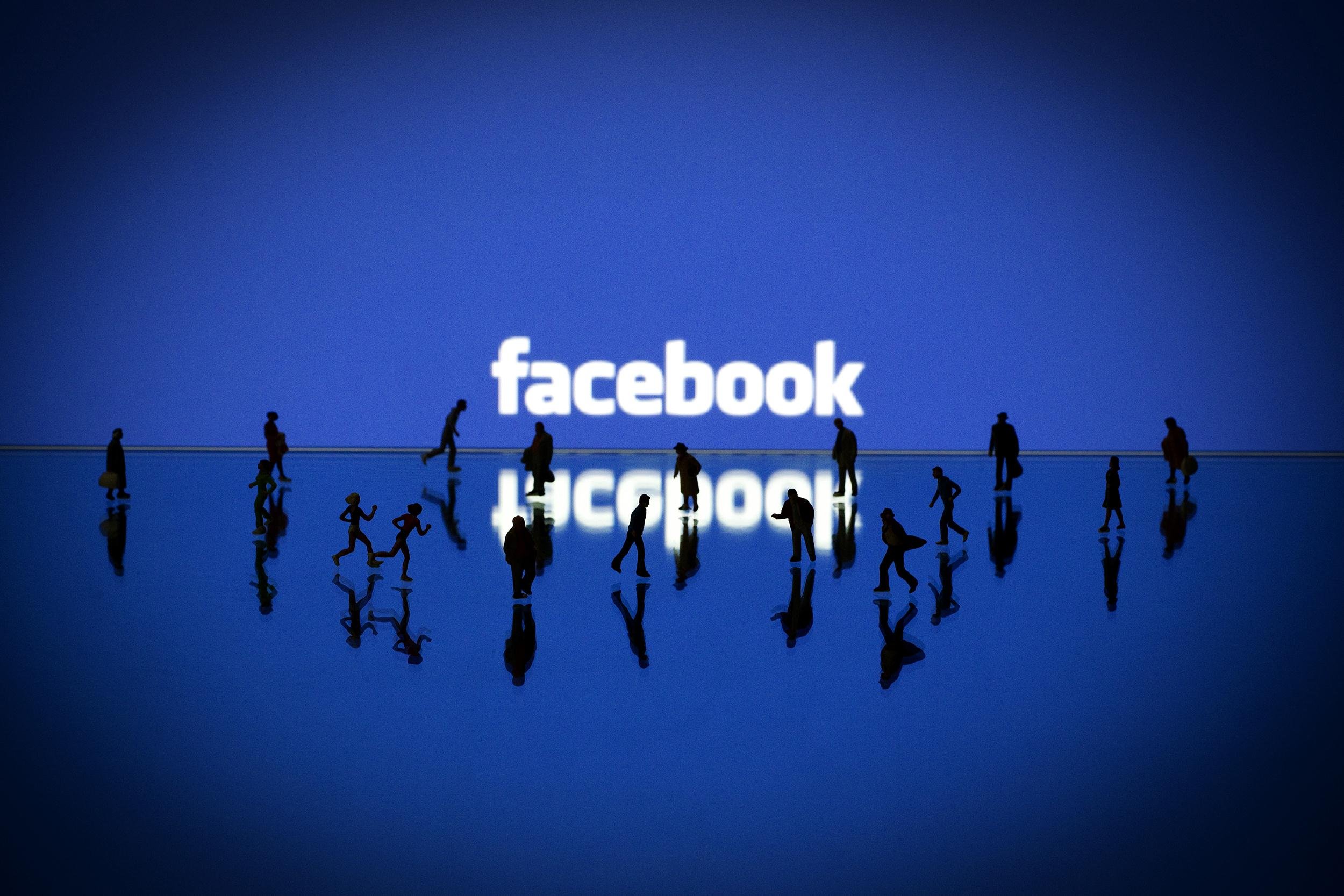 Facebook'u En Yoğun Kullanan Yaş Grubu