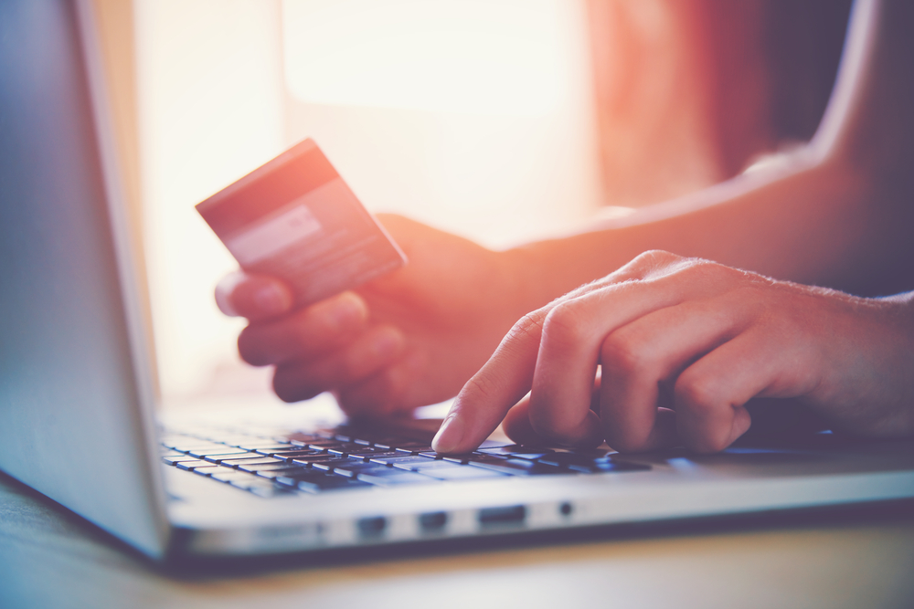 Online Alışverişte Kredi Kartı Kullanımına Devam Edilecek mi?